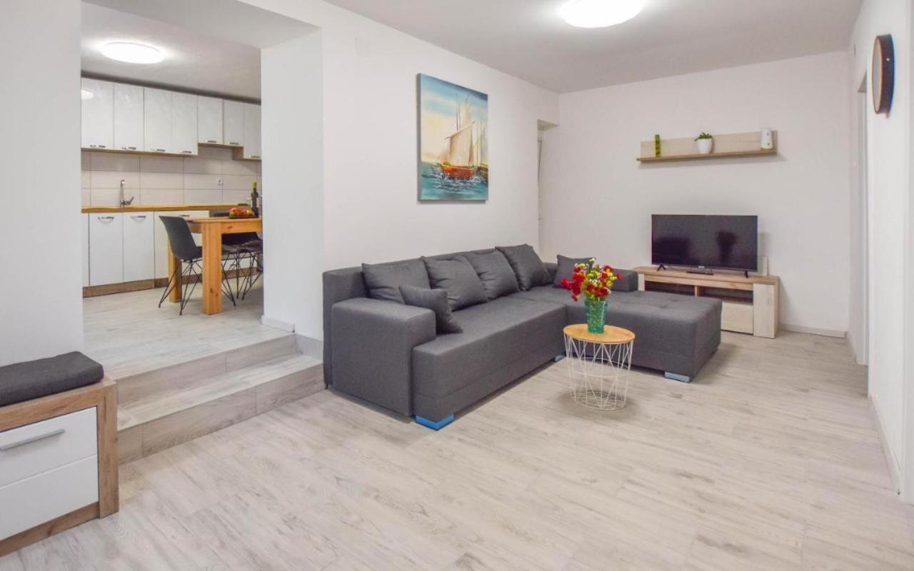 Poljana  Suite Apartment Toni מראה חיצוני תמונה