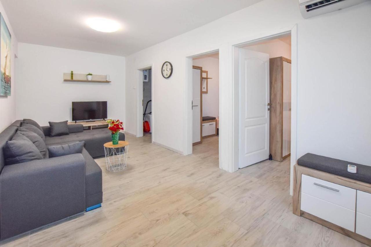 Poljana  Suite Apartment Toni מראה חיצוני תמונה